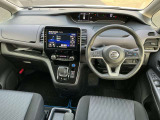 セレナ 1.2 e-POWER ハイウェイスターV 