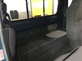 後部に荷物が置けるのは魅力ですね。