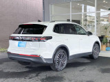 最近のSUVのスタンダードな形状ながらも、ドイツ車らしい安定感の感じられるプロポーションです。