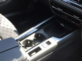 先進的なデジタルコックピット!走行情報を見やすく表示し、快適な運転をサポートします。