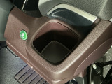 車が大好きなスタッフが心をこめて接客いたします。お客様一人一人のお車に対する思いや気持ちをうかがい、充実した時間が過ごせるよう努めます。