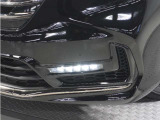 ◆フォグライト◆ 霧などの悪天候時、自車の位置を示すとともに前方や路肩が見えずらい時、近い位置をワイドに照らしてくれます