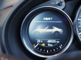 神戸マツダ神戸西インター店は、通常ディーラー+&alpha;の次世代型店舗としてROADSTER EXPERIENCE SPACEの冠を掲げ、「いつでも・誰でも・気軽に会いに行ける」ロードスターUカー専門店。