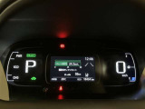 CD・DVDデッキが装着されており、お気に入りのCDやDVDを車内再生できます。