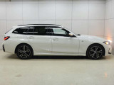 中古車だけではなく、新車も多岐にわたり、正規輸入車販売を行っております。各店舗選りすぐりの仕入ネットワークの中からあなたにピッタリのお車を探します!