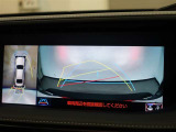 パノラミックビューモニター付きで、車両の周囲を確認することができるので安心できますね♪