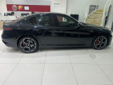 人気のブルカノブラック。