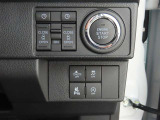 両側電動のスライドドアで楽々スムース!運転席からも開閉の操作もできます♪キーのスイッチひとつで自動開閉できる便利な機能もついてます♪