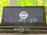 【メーカー純正12.3型ナビ】インテリアに溶け込むスタイリッシュな「専用設計」メーカーナビを装備♪視認性や操作性など基本性能にも優れ、より上質なカーライフをお楽しみいただけます。