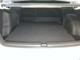 走りにこだわりながら収納力も持ち合わせたお車です。荷物を載せて軽快なドライブを楽しめますよ♪
