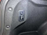 スマートフォンやお手持ちの機器のバッテリー残量が少なくなっても、運転中に充電ができるので安心ですね!