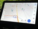 【10.5インチナビ】高級感とインパクトのある大画面ナビを装備。各種オーディオ操作はもちろん、スマホ連携もできる利便性の高いナビです♪