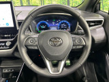 【純正革巻きステアリング】上質な革を使用することで、手にしっかり馴染みとても運転しやすいハンドルです♪