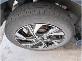 安全安心な走行のために、納車前には小さなクルマを知り尽くしたエキスパートが基本性能に関わる機能や状態を徹底的に点検しています。