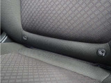 ◆ISOFIX◆シートベルトいらずでチャイルドシートと固定金具を連結するだけでガッチリ固定できます。
