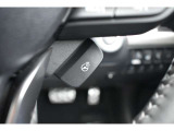 ステアリングヒーターは、シートヒーターと併せて冬場の快適なドライブをサポートする人気の装備です。
