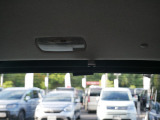急カーブしたときの車の横滑りを防止してくれたり、障害物を検知すると音で教えてくれたり、普段運転していて安心できる装備も充実しています!
