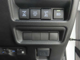 両側電動のスライドドアで楽々スムース!運転席からも開閉の操作もできます♪キーのスイッチひとつで自動開閉できる便利な機能もついてます♪