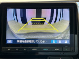 バックカメラ付きで後方の確認も安心です!スムーズな駐車・車庫入れをサポートいたします!