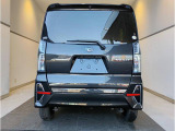 ブレーキを踏むとハイマウントストップランプ後方車両の視認性大!