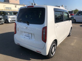 【車体写真】ボディカラーは、プラチナホワイト・パールです!