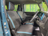 運転席シート廻りは使用感も少なく、良好な状態となっています。前オーナー様が丁寧に使っていたことがよくわかりますね。