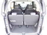 ◆定員乗車時のカーゴルームです。普段のお買い物の荷物やたくさんの収納が可能です。