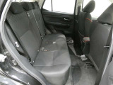気になる汚れは「まるまるクリン」で解消! 当社の中古車はシートを外して隅々までキレイにクリーニングしてあります(但し、一部 高年式車両等は除きます)