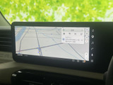 地図を画面上で確認しながら目的地や周辺の位置を把握でき、検索欄も備わるため、行き先の確認をスムーズに行えます。日常の移動先を探す際にも便利です。