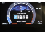 車線逸脱防止・誤発進抑制・衝突回避、障害物センサー、ブラインドスポットモニター、リアクロストラフィックアラート、などたくさんの安全機能を装備していて安心安全なお車です!!