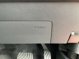 ニーエアバックを装備しています。