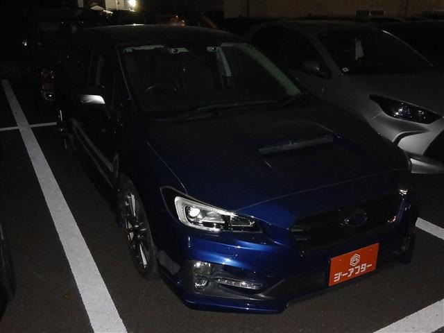 レヴォーグ 1.6 STI スポーツ アイサイト 4WD 禁煙車 革シート アイサイトver.3