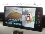 ★マルチビューカメラシステム★ギヤをRに入れるとナビの画面には上空から見下ろし感覚の映像がドライバーをアシスト★