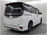 ヴォクシー  1.8 ハイブリッド S-Z E-Four 4WD
