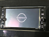 【純正ナビ】人気の純正ナビを装備しております。ナビの使いやすさはもちろん、オーディオ機能も充実!キャンプや旅行はもちろん、通勤や買い物など普段のドライブも楽しくなるはず♪