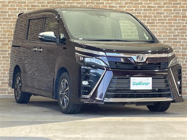 ヴォクシー 2.0 ZS 煌 4WD 修復歴無し