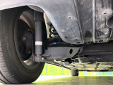 お車を安心してお乗りいただく為には、足回りの定期点検が欠かせません。サービスサポート(有償保証)では無料点検もご提供しており、安心のカーライフをお過ごしいただけるサポート体制が整っています。