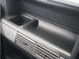 ◆シフト周り◆スタイリッシュなシフト周り、切り替えやすくシンプルなデザインです!