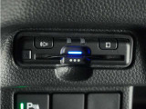 ◆リアワイドカメラシステム◆3種類の表示で後方確認をサポート♪セレクトレバーを「R」の位置に入れるとカメラ画像に切り替え。ノーマルビューでは従来のリアカメラと同様の標準的なビューで表示します!