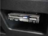 ◆バックカメラ◆リバースにするだけで映ります、後方の安全確認や、狭い駐車場での車庫入れ、雨の日や夜間など視界の悪い時に便利です!安全にバックする為には欠かせない装備です。