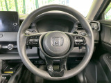 【ステアリングスイッチ】運転中、前方から目線をそらすことなく、オーディオ等の操作が可能な便利機能!安心&快適なドライブを演出してくれます♪