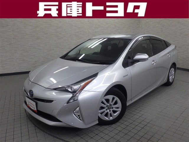 プリウス 1.8 S セーフティ プラス 