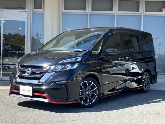 セレナ 2.0 NISMO