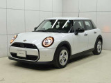 MINI NEXT 狛江のお車をご覧いただきまして、誠にありがとうございます!!弊社ではMINI NEXT 八王子含め在庫約100台の中からお客様に合ったお車をご提供させていただきます。
