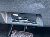 ETC搭載済みです!高速道路の乗り降りを車を止めずに支払いが完了するのでとても便利です。