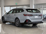 BMWを熟知したメカニックよる100項目の納車前点検☆ドイツ本国と同様の教育・訓練を受けたBMW専門メカニックが100項目にも上るポイントを徹底的にチェックいたします。