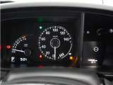 ◆シートハイトアジャスター◆運転席を上下に高さ調節ができます!運転ポジションを体格に合わせてシート調整できます。
