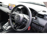 ハンドル周りもスッキリしていて運転しやすいです。