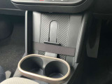 【バックカメラ】鮮明な画像でバック駐車の必需品です!前後コーナーセンサー付きですので、障害物までの距離を音とビジュアルで知らせてくれます