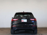 Audi Q3 35 TDI quattro S line/LEDヘッドライト/アルミホイール 20スポーク Vデザイン グラファイトグレー 7.0J x 19/